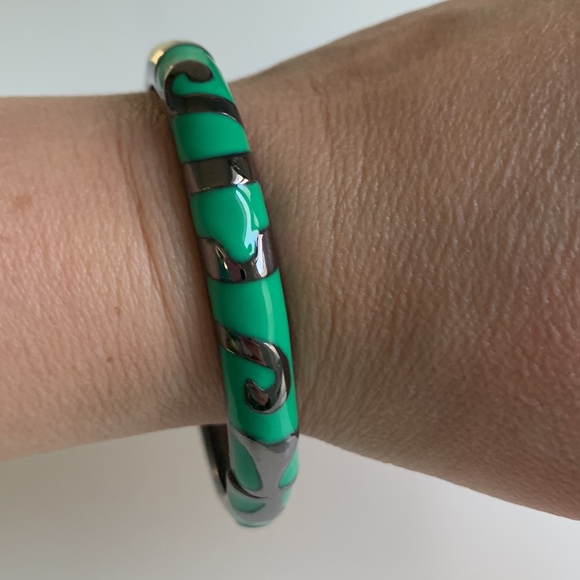 Three Colorful Bangles - Picture 4 of 8